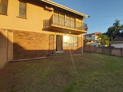 3 Bedroom Townhouse For Sale in Bluff