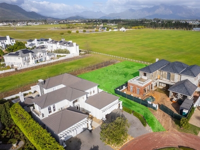 1,145m² Vacant Land For Sale in Val de Vie Estate