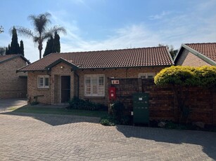 2 Bed Townhouse/Cluster For Rent Die Wilgers Pretoria East