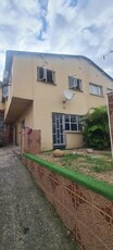 3 Bed House For Rent Montford Chatsworth