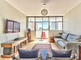 Furnished 3 bedroom apartment in Sea Point