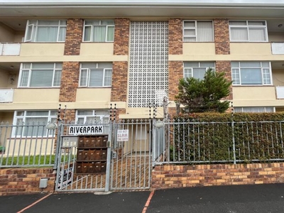2 Bedroom flat for sale in Diep River, Cape Town