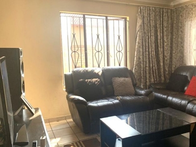 3 Bedroom house for sale in Alveda, Johannesburg
