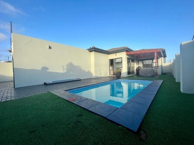 House For Sale In Parklands North, Blouberg