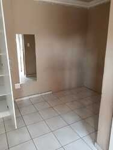 Room to rent in Pretoria North - Pretoria North