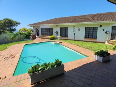 Townhouse For Sale In Manaba Beach, Margate