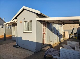 House For Sale in Kagiso, Krugersdorp