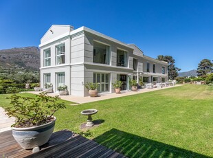 House For Sale in Tarragona, Hout Bay