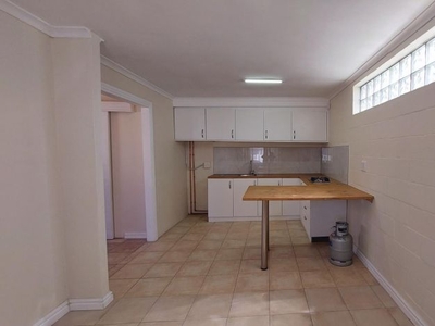 1 Bedroom cottage to rent in Fairways, Cape Town