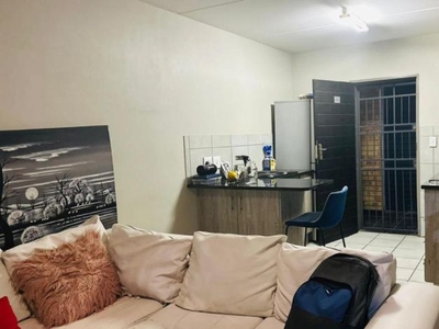 2 Bedroom apartment to rent in Heuweloord, Centurion