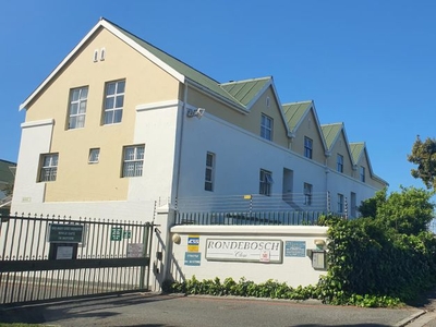 2 Bedroom apartment to rent in Rondebosch East, Cape Town