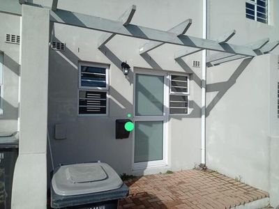2 bedroom, Blue Downs Western Cape N/A