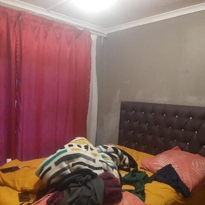 2 bedroom, ESikhawini KwaZulu Natal N/A