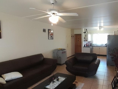 3 Bedroom apartment for sale in Rangeview, Krugersdorp