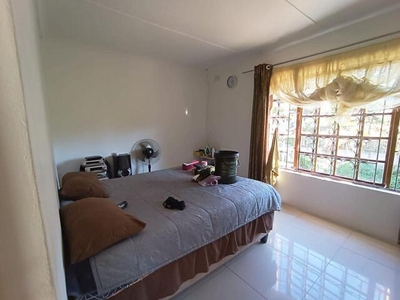 3 bedroom, Chatsworth KwaZulu Natal N/A