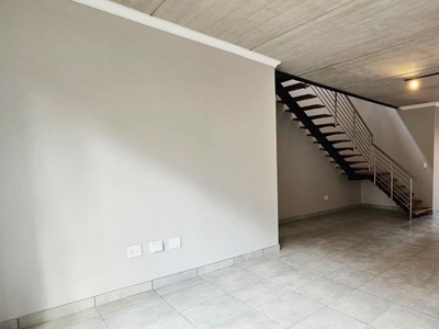 3 Bedroom duplex townhouse - sectional to rent in Boardwalk Villas, Pretoria