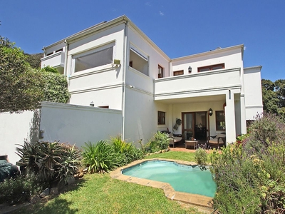 3 Bedroom Gated Estate To Let in Overkloof