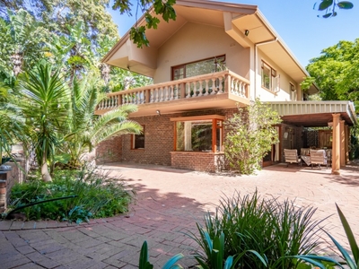 5 Bedroom House For Sale In Clovelly
