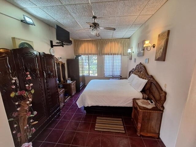 5 bedroom, Port Shepstone KwaZulu Natal N/A