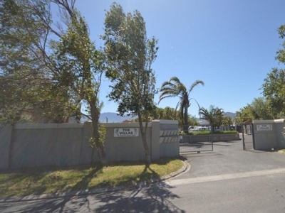 3 Bedroom duplex townhouse - sectional for sale in Admirals Park, Gordons Bay