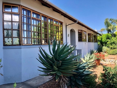 3 Bedroom House For Sale in Swellendam