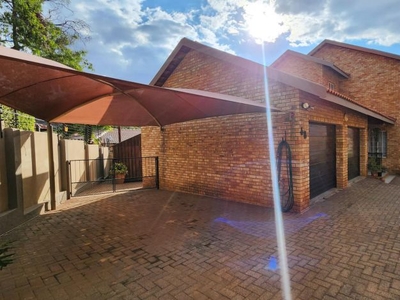 3 Bedroom house to rent in Safari Gardens, Rustenburg
