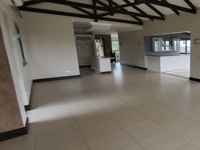 4 Bedroom House To Let in Simbithi Eco Estate