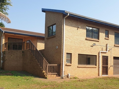 3 Bedroom House For Sale in Athlone Park