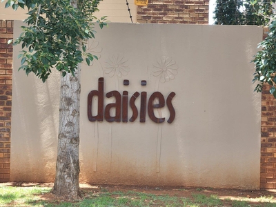 2 Bedroom Apartment / flat for sale in Dassie Rand