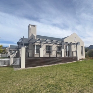 3 Bedroom House For Sale in Kraaibosch Country Estate