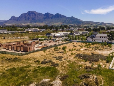 3,816m² Vacant Land For Sale in Val de Vie Estate