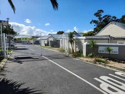 A Cottage styled GEM in a secure gated complex in Oakglen Bellville