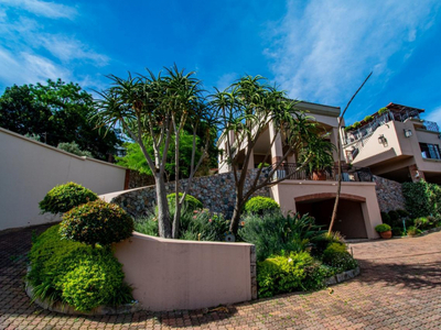 House for sale with 5 bedrooms, Waterkloof Ridge, Pretoria