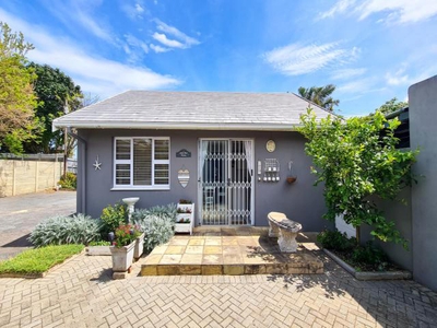 Standard Bank EasySell 3 Bedroom House for Sale in Nahoon -