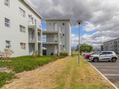1 Bedroom apartment sold in Klein Drakenstein, Paarl