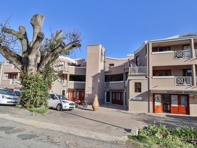 2 Bedroom Apartment / Flat For Sale in Knysna Central