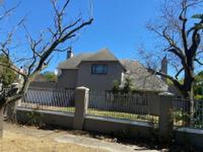 4 Bedroom House to Rent in Pinelands - Property to rent - MR