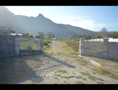 land property for sale in kleinmond central