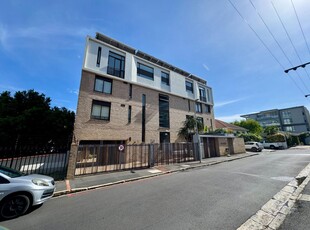 0.5 Bedroom Studio Apartment For Sale in Green Point