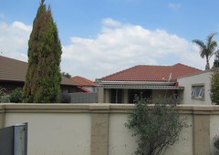 Standard Bank EasySell House for Sale in Parkhaven - MR45708