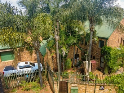 2 Bedroom House For Sale in Newlands