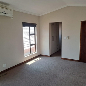 3 Bedroom House for sale in Vryburg