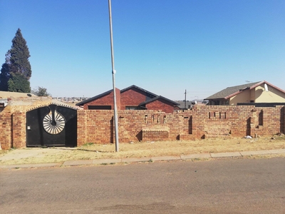 3 Bedroom House to rent in Kagiso
