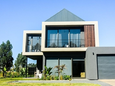Ferox Development: A Luxurious Four-Bedroom Haven in Elaleni Lifestyle Estate.