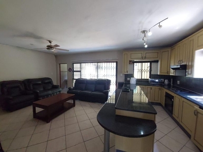Luxurious Duplex Living in Florauna, Pretoria North