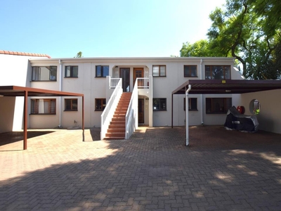 2 Bedroom Apartment / Flat to Rent in Sunninghill