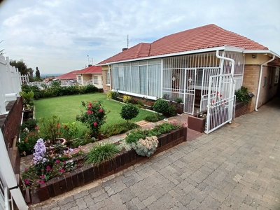 3 Bedroom Freehold For Sale in Gerdview