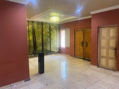 a big house forsale in Orchards Pretoria Northern