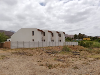 Apartment For Sale in LADISMITH