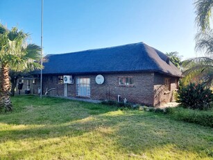 Farm in Buffelshoek AH For Sale